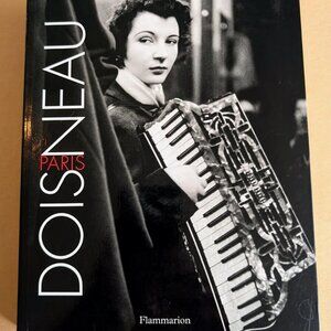 Robert Doisneau: Paris by Robert Doisneau (2009 Trade Paperback) French, NEW
